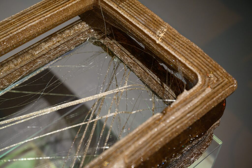 Bio Art – Concurrent Residue